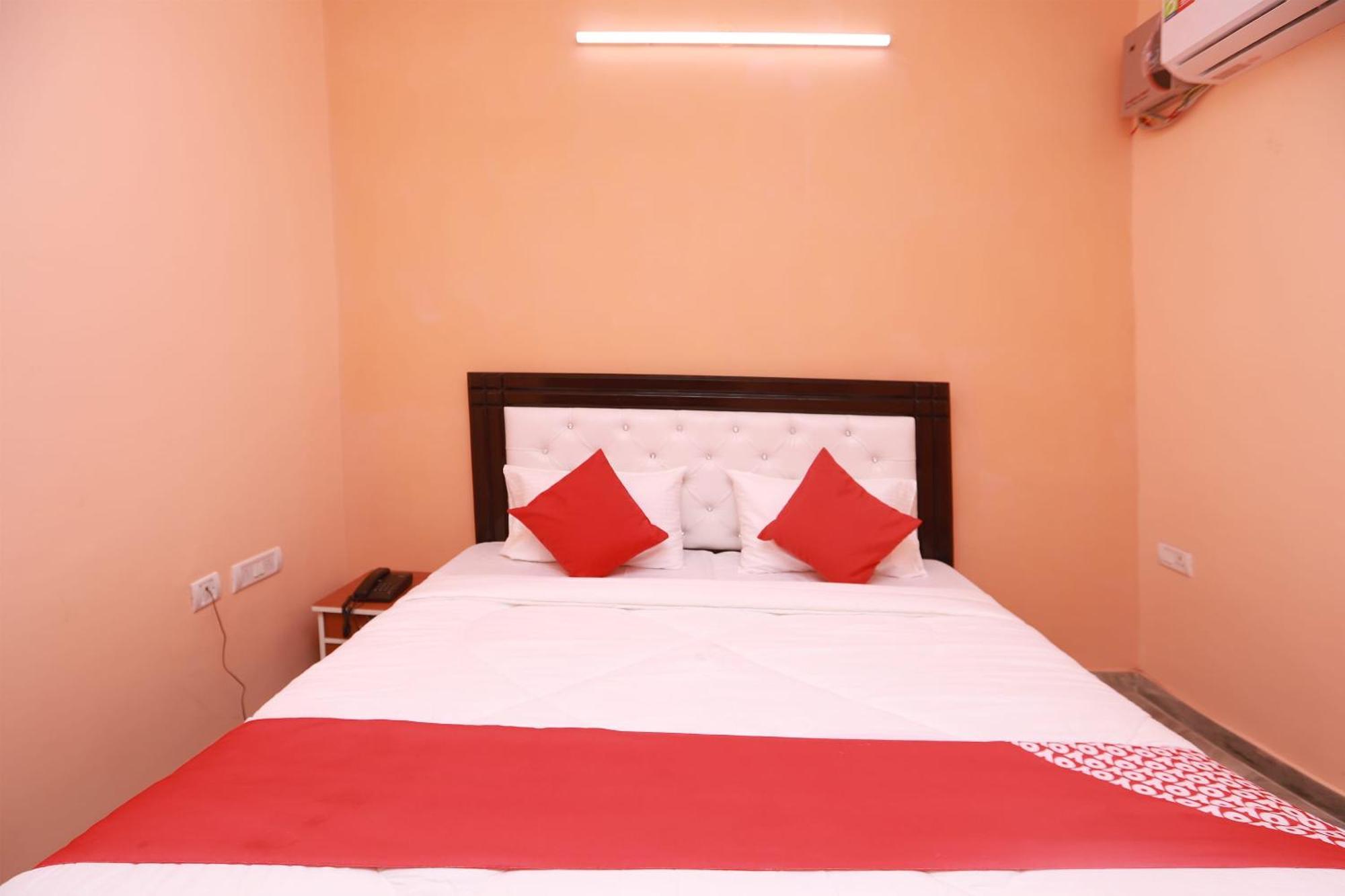 Hotel O Silverline Residency Фарідабад Екстер'єр фото